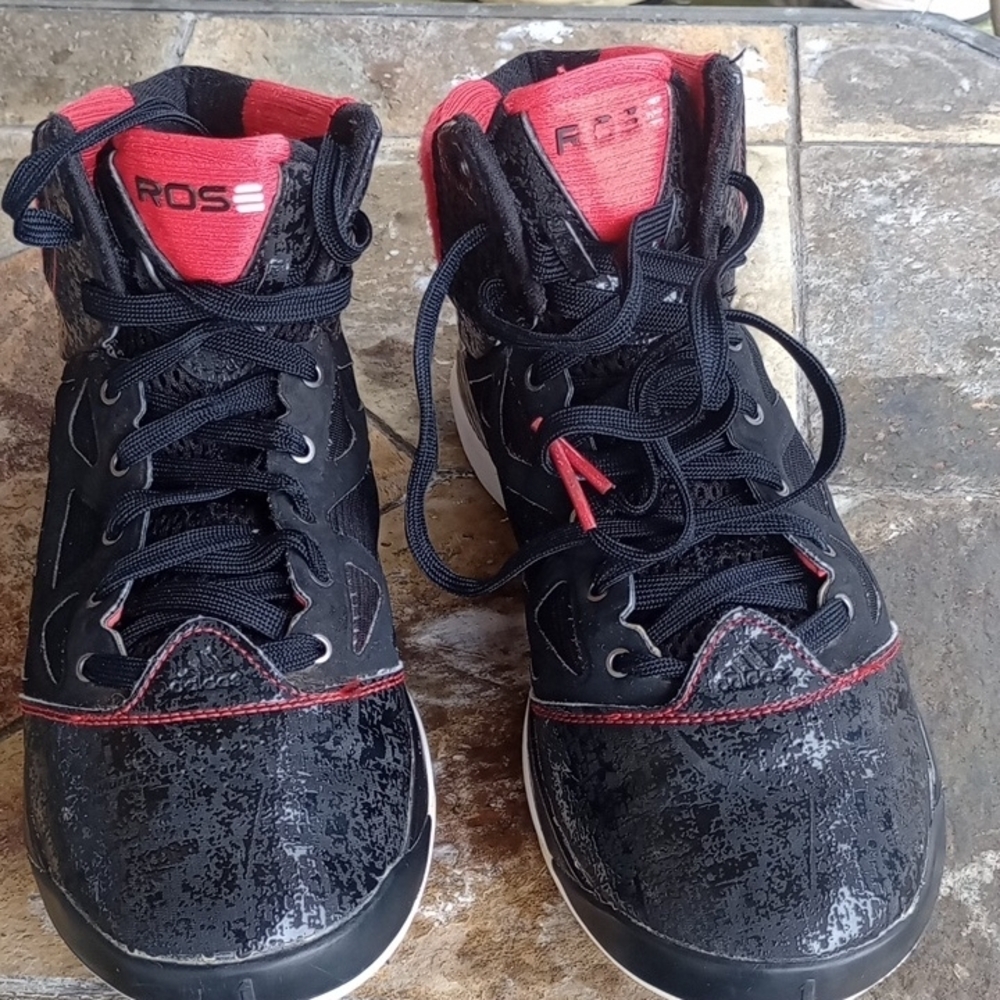 Adidas AdiZero ROSE  2.5  Lightweight Responsive Athletic Black and Red Sneakers